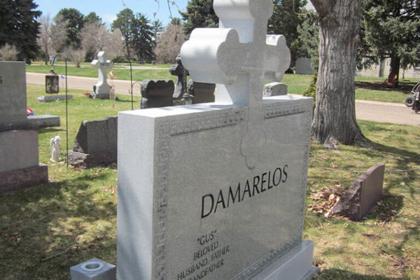 DAMARELOS_SIDE